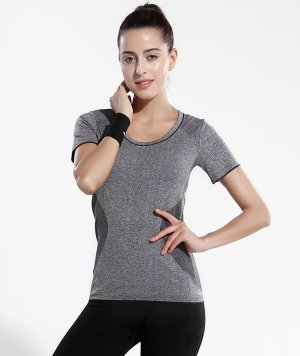 Sports top