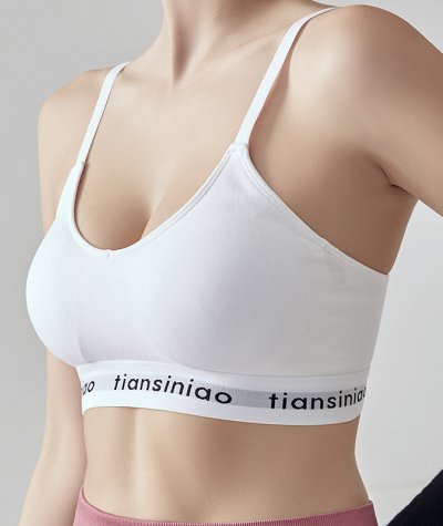 Seamless underwear